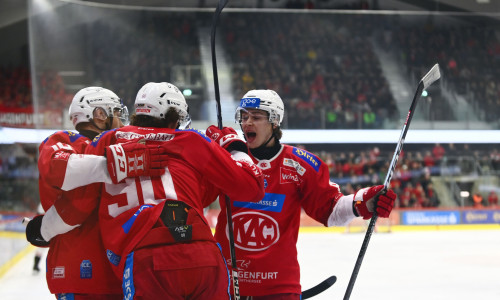 Die Rotjacken holten sich gegen die Pioneers Vorarlberg ihren sechsten Sieg in Folge