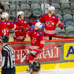 Stefan Klassek erzielte mit seinem vierten Saisontor den einzigen rot-weißen Treffer des Abends Stefan Klassek erzielte mit seinem vierten Saisontor den einzigen rot-weißen Treffer des Abends