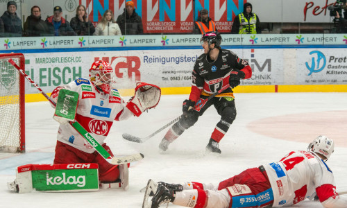 Goalie Sebastian Dahm musste seit 153:26 Spielminuten nicht mehr hinter sich greifen