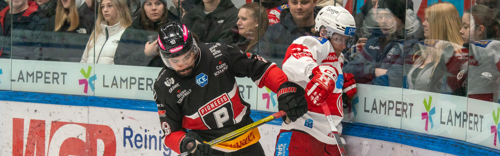 Mit dem dritten Sieg im dritten Auswärtsspiel entschieden Johannes Bischofberger und die Rotjacken die Playoff-Viertelfinalserie für sich