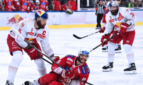 Lukas Haudum und die Rotjacken mussten sich am Freitagabend im vierten Finalspiel in der zweiten Overtime geschlagen geben