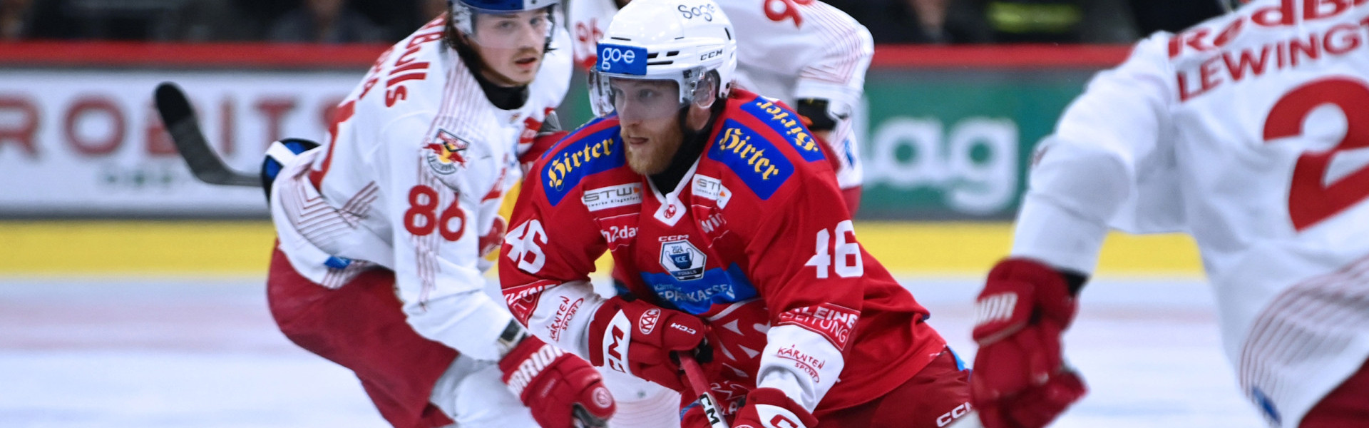 Johannes Bischofberger spielt bereits seit acht Jahren beim EC-KAC und bindet sich nun langfristig an den Klub