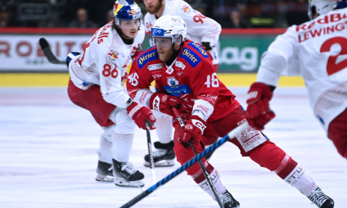 Johannes Bischofberger spielt bereits seit acht Jahren beim EC-KAC und bindet sich nun langfristig an den Klub