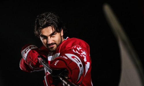 Stürmer Marcel Witting verlässt den EC-KAC nach 249 Einsätzen in Österreichs höchster Spielklasse.