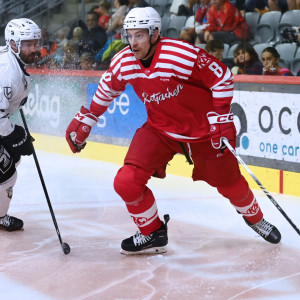 Nick Petersen war der überragende Mann am Eis und verbuchte neben seinem Treffer auch drei Vorlagen Nick Petersen war der überragende Mann am Eis und verbuchte neben seinem Treffer auch drei Vorlagen