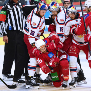 Daniel Obersteiner rückte kurzfristig für den erkrankten Thomas Hundertpfund in die erste Angriffslinie auf und überzeugte mit einer starken Vorstellung Daniel Obersteiner rückte kurzfristig für den erkrankten Thomas Hundertpfund in die erste Angriffslinie auf und überzeugte mit einer starken Vorstellung