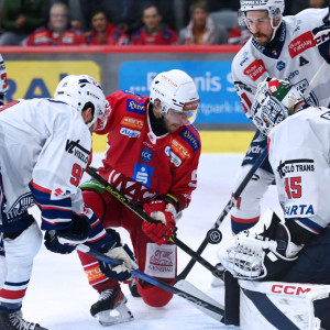 Daniel Obersteiner nimmt es mit gleich drei Ungarn auf Daniel Obersteiner nimmt es mit gleich drei Ungarn auf