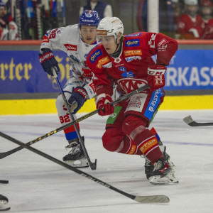 Senna Peeters blieb gegen seinen Ex-Klub Innsbruck ohne Scorerpunkt Senna Peeters blieb gegen seinen Ex-Klub Innsbruck ohne Scorerpunkt