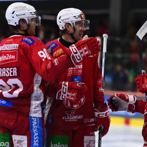 Nick Petersen sorgte in Minute 21 für den ersten Treffer der Partie Nick Petersen sorgte in Minute 21 für den ersten Treffer der Partie