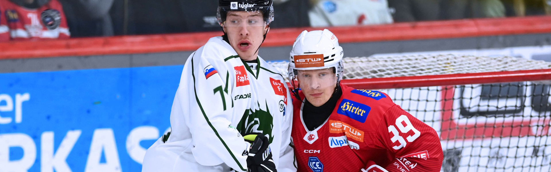 Mads Larsen half beim EC-KAC in neun Ligaspielen aus
