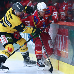 Senna Peeters rückte beim EC-KAC an Stelle des angeschlagenen Nick Petersen in die erste Sturmformation auf