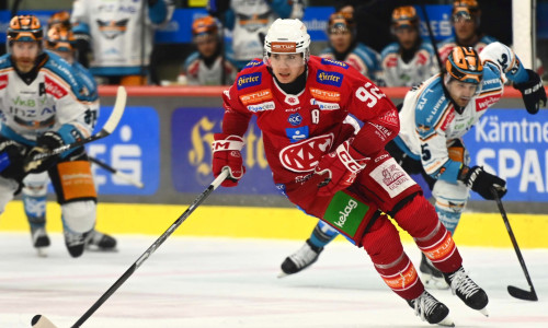 Clemens Unterweger und die Rotjacken treffen im Playoff-Halbfinale ab Dienstag auf die Black Wings Linz