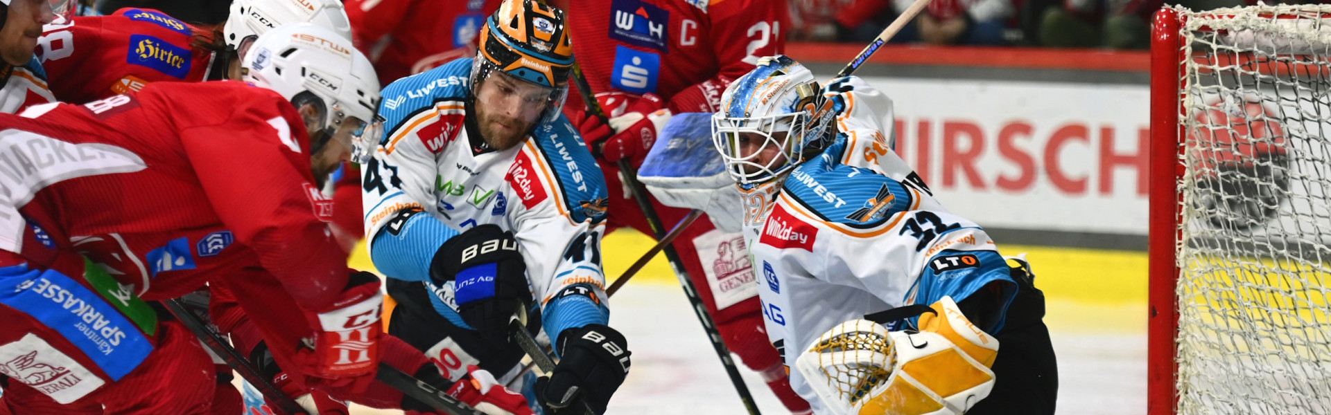 Die Rotjacken mussten sich im ersten Halbfinalspiel gegen Linz geschlagen geben