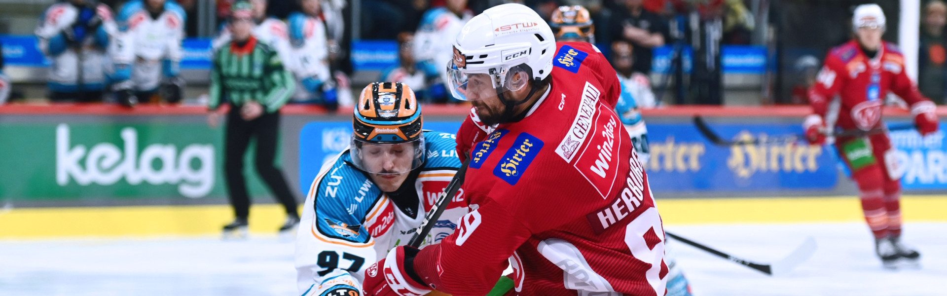 Raphael Herburger und die Rotjacken wollen am Freitag in der Halbfinalserie wieder in Führung gehen
