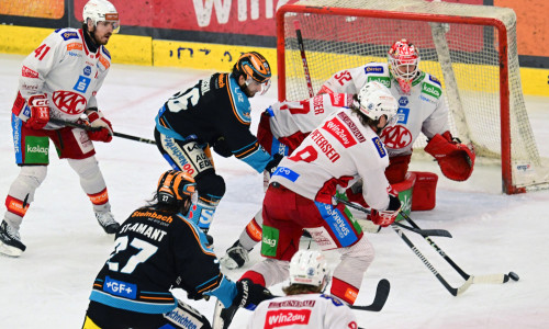 Die Black Wings Linz erzwangen mit zwei Treffern in der Schlussphase ein siebtes Halbfinalspiel