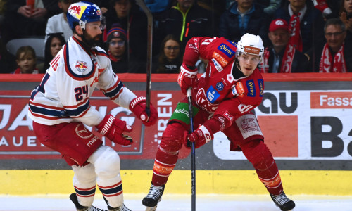 Finn van Ee erzielte den ersten Treffer der Rotjacken in der Finalserie 2025