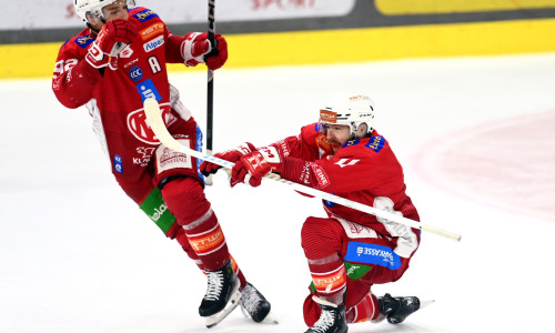 Kevin Clark bejubelte sein Game Winning Goal im fünften Halbfinalspiel gegen die Black Wings Linz