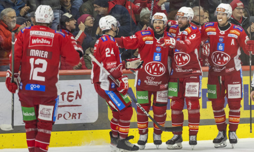 Die Game Worn-Trikots der Rotjacken aus der Saison 2024/25 sind bis Sonntag im Rahmen einer stillen Auktion erhältlich