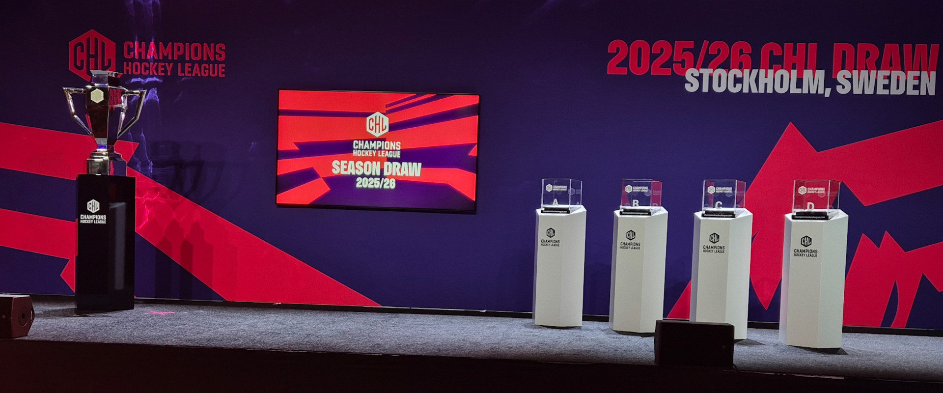 Die Rotjacken kennen seit Mittwochabend ihre CHL-Gegner 2025/26