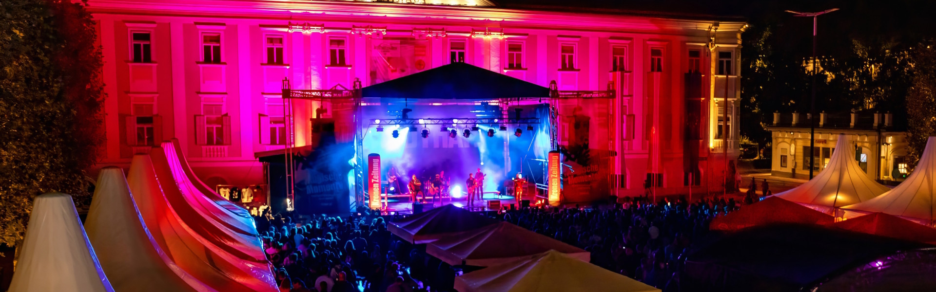 Die Rotjacken werden beim Altstadtzauber auf der Bühne am Neuen Platz gastieren.