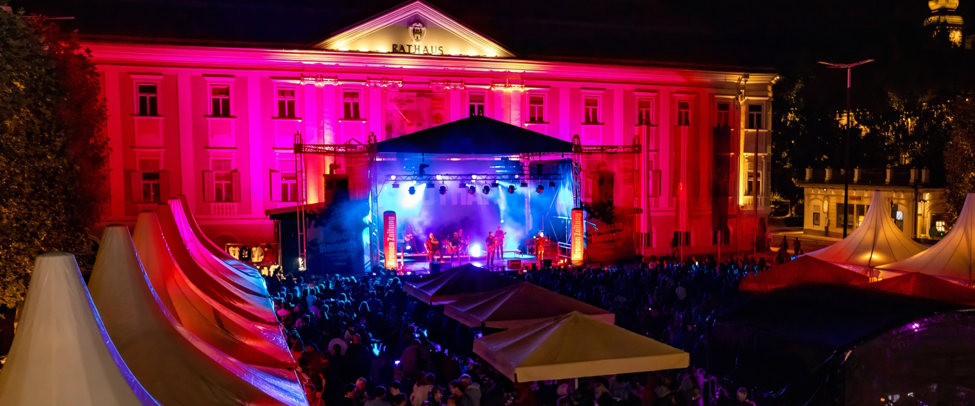 Die Rotjacken werden beim Altstadtzauber auf der Bühne am Neuen Platz gastieren.