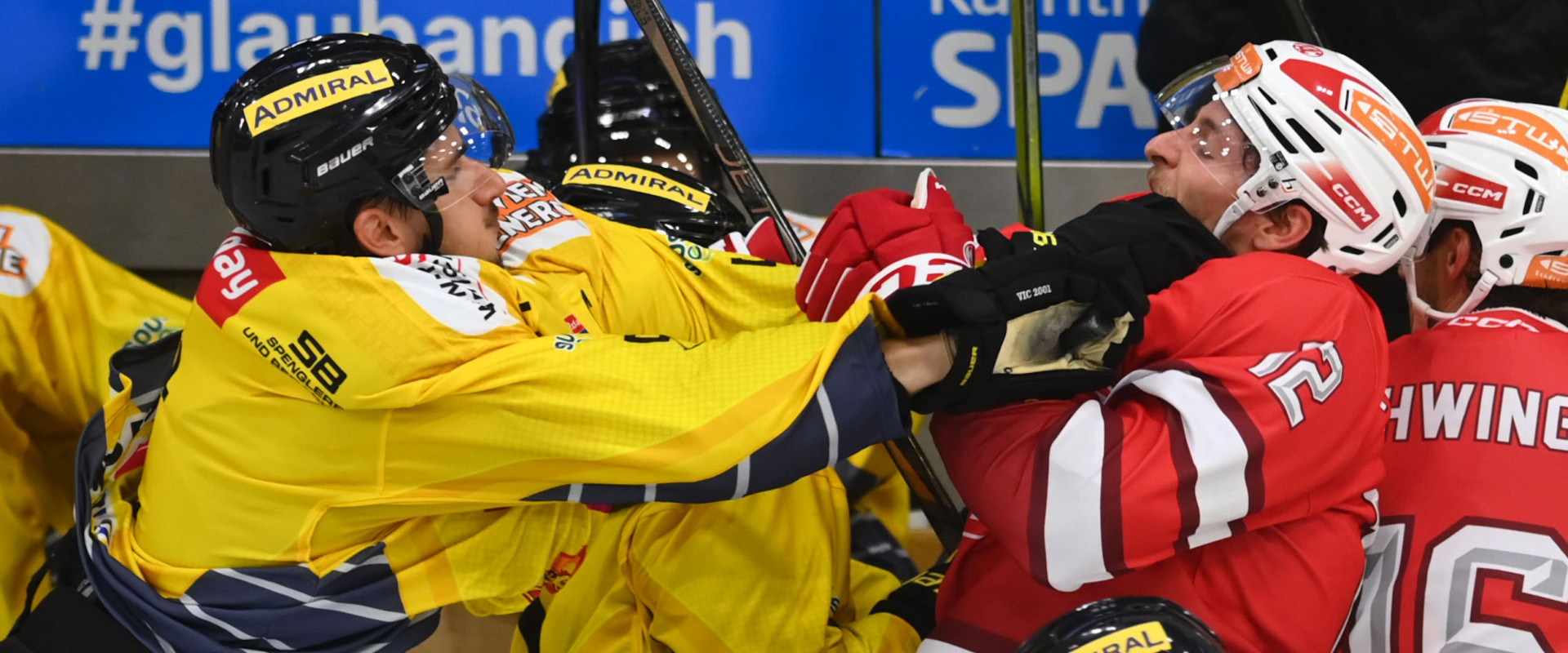 Die Rotjacken und die Vienna Capitals lieferten sich am Freitagabend ein recht ruppiges Testspiel