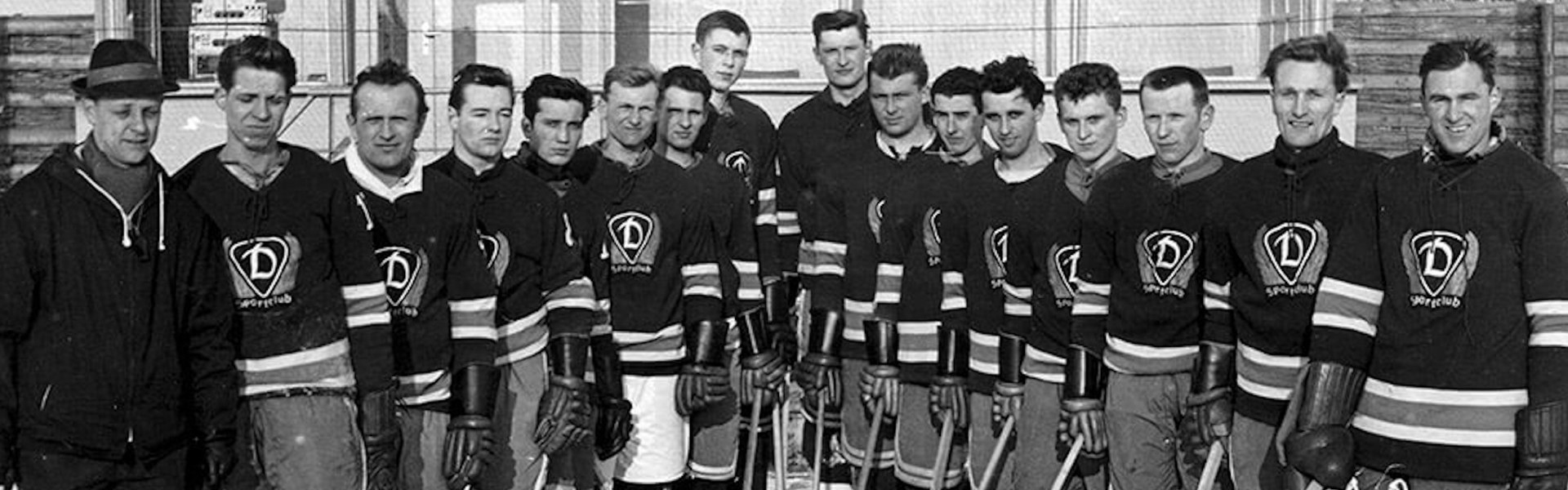 Der SC Dynamo Berlin, Vorgänger der Eisbären, duellierte sich in den 1960er-Jahren vier Mal mit dem EC-KAC