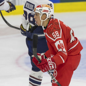 2025-08-30_KACBER-2 Luka Gomboc traf nach feinem Kempe-Zuspiel im Powerplay und sorgte damit für das Game Winning Goal