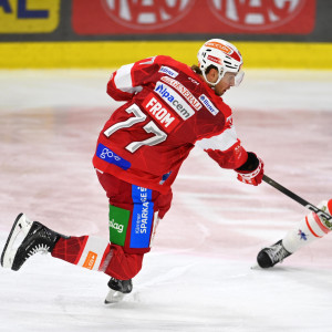 2025-09-21_KACHCB-1 Nach seinem Vier-Punkte-Spiel am Freitag agierte Mathias From auch im Spiel gegen Bolzano/Bozen auffällig, ein Scorerpunkt gelang ihm allerdings nicht