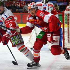 Simeon Schwinger gehörte zu den Aktivposten im rot-weißen Spiel und verbuchte einen Assistpunkt Simeon Schwinger gehörte zu den Aktivposten im rot-weißen Spiel und verbuchte einen Assistpunkt