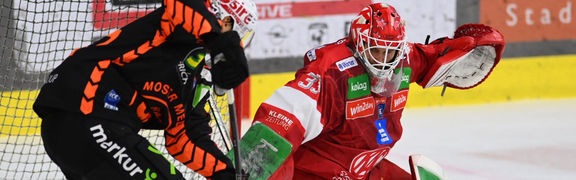 Goalie Florian Vorauer musste in seinem zehnten ICE-Heimspiel erstmals eine Niederlage hinnehmen