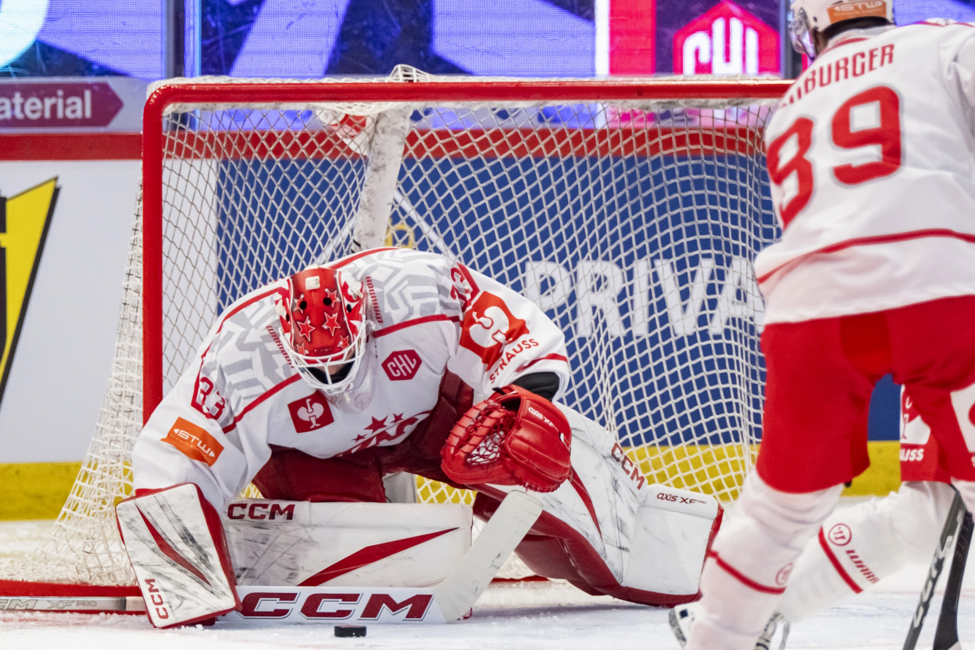 Florian Vorauer und die Rotjacken stellen sich am Mittwoch dem in der CHL heuer noch unbesiegten finnischen Meister entgegen