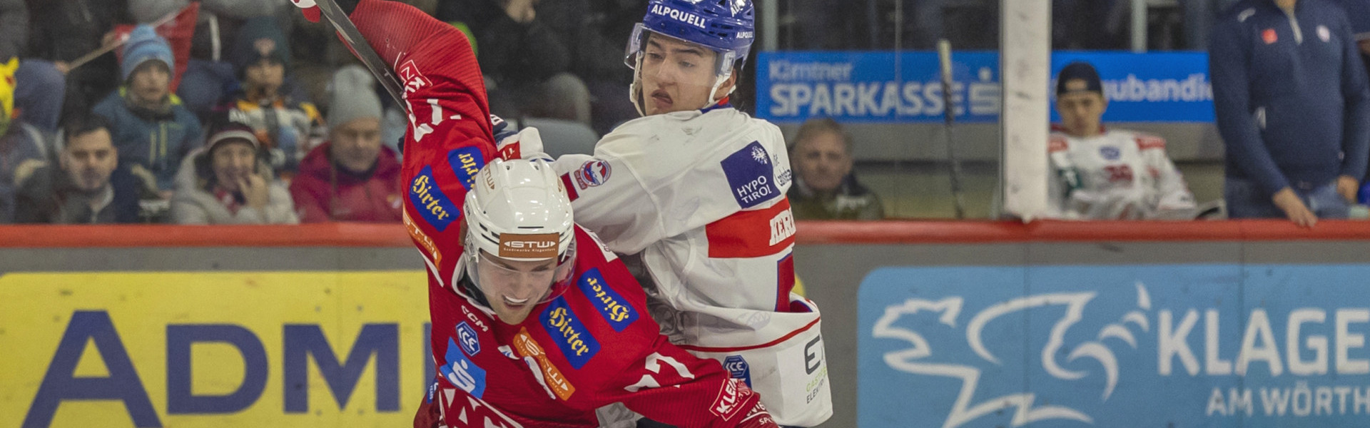Die Rotjacken duellieren sich am Freitagabend zum ersten Mal in der Saison mit dem HC Innsbruck