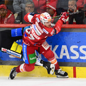 Fabian Hochegger gab am Mittwoch nach langer Verletzungspause sein lange ersehntes Comeback Fabian Hochegger gab am Mittwoch nach langer Verletzungspause sein lange ersehntes Comeback