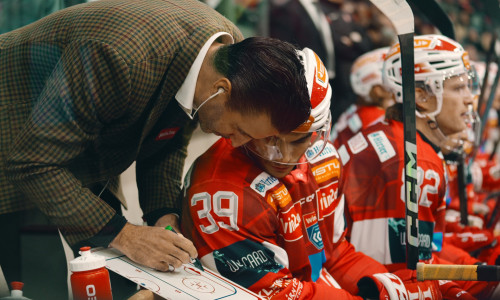 Das Magazin von Rotjacken-TV blickt auf den KAC-Heimsieg gegen Linz zurück