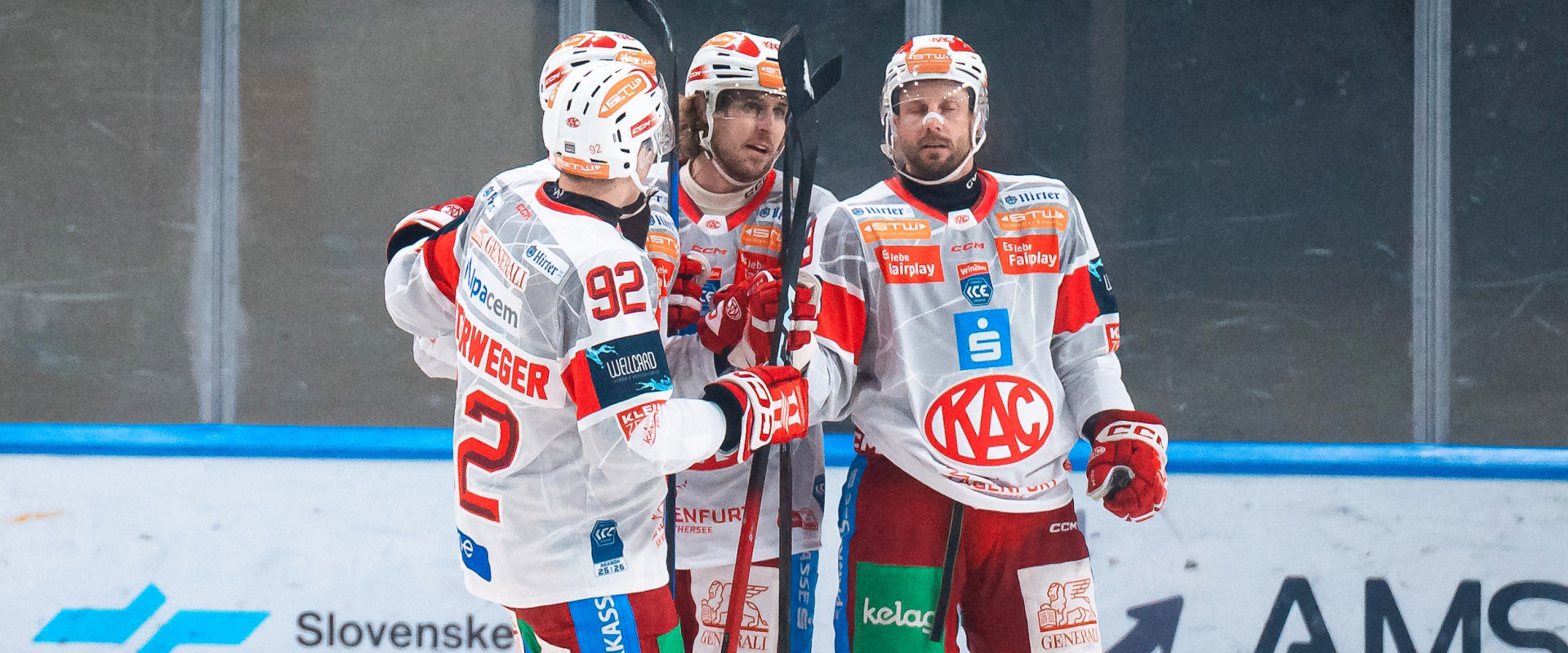 Die Rotjacken konnten am Sonntag in Ljubljana über drei Powerplay-Treffer und drei Punkte jubeln