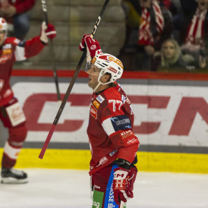 Mathias From traf im Powerplay zum zwischenzeitlichen 3:2 für den EC-KAC, sein Tor war letztlich auch das Game Winning Goal