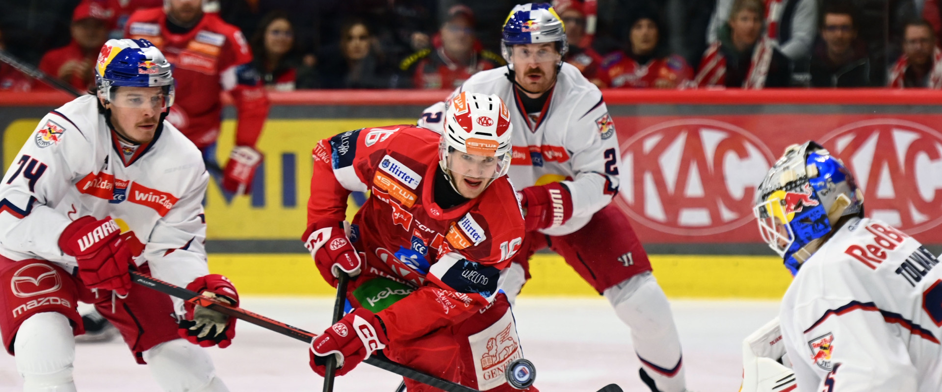 Simeon Schwinger war auch gegen Salzburg wieder einer der auffälligsten KAC-Stürmer