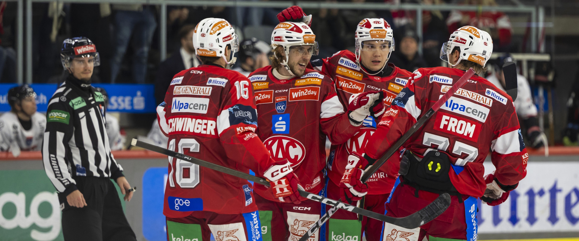 Die Rotjacken konnten im Heimspiel gegen die Pioneers Vorarlberg über sechs Treffer jubeln