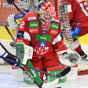 Sebastian Dahm spielte eine starke Partie, kassierte nur ein Gegentor und parierte auch einen Penalty Shot