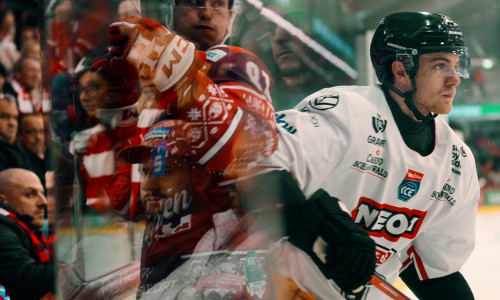 Rotjacken-TV fasst im Magazin das vorweihnachtliche Fanfest und den Heimsieg des EC-KAC gegen die Pioneers zusammen