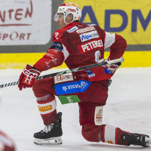 Nick Petersen erzielte mit einem feinen Onetimer in die kurze Kreuzecke im Powerplay das Tor zum 1:0