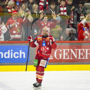 Routinier Jan Muršak sorgte wie zuletzt im Derby in Villach für den Siegestreffer der Rotjacken
