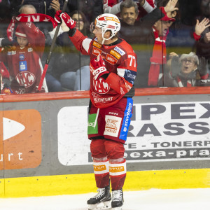 Mathias From brachte den EC-KAC in Minute 26 mit seinem 20. Saisontreffer in Führung