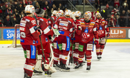 Die Rotjacken durften am Montagabend auch im dritten Saisonduell mit dem HC Pustertal über einen Sieg jubeln