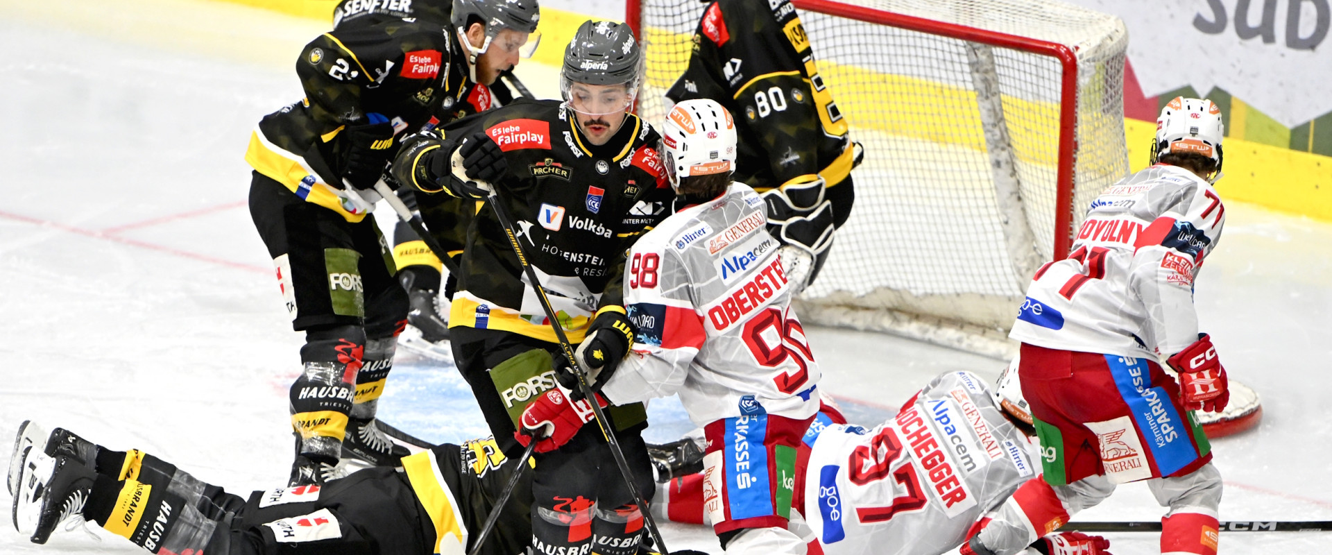 Trotz beherztem Kampf mussten sich die stark ersatzgeschwächten Rotjacken beim HC Pustertal knapp geschlagen geben