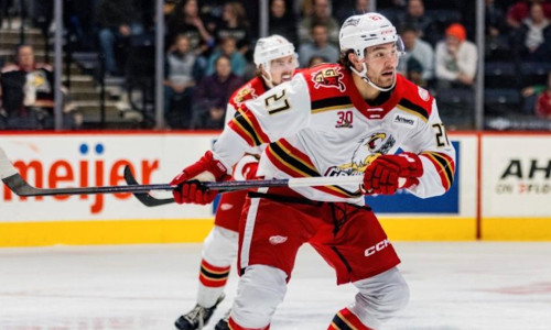 Stürmer Nolan Moyle wechselt per sofort zum EC-KAC