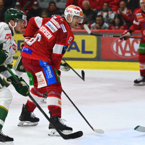 2026-01-28_KACFTC-5 Nick Petersen fälschte einen From-Querpass im Powerplay schön zum 5:2-Endstand in die lange Kreuzecke ab