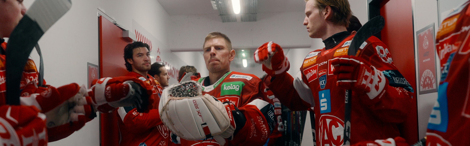 Goalie Sebastian Dahm verbuchte am Sonntag sein bereits 43. Shutout in einem Bewerbsspiel im Trikot des EC-KAC