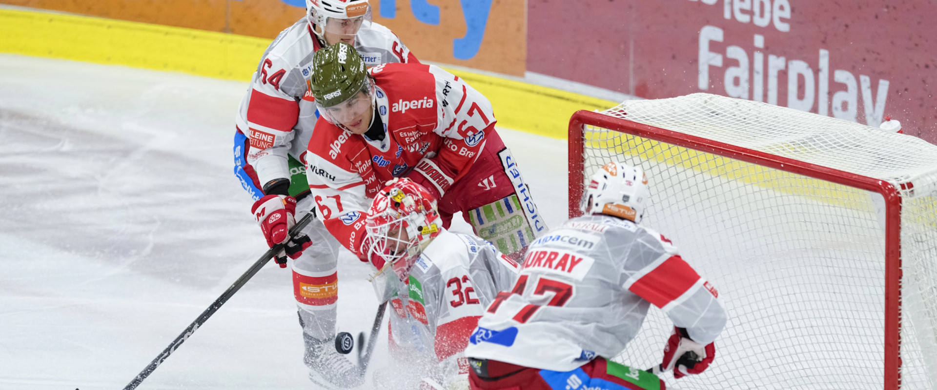 Die Rotjacken bestreiten am Freitag in Bolzano/Bozen ihr letztes Auswärtsspiel im sehr erfolgreichen Grunddurchgang 2025/26